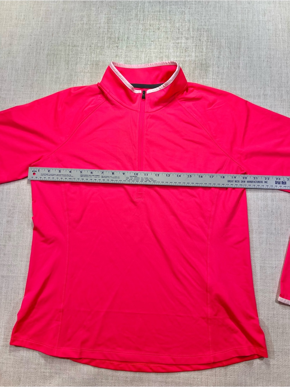 Under Armour Golf Women’s ¼ Zip Pullover – UPF 50+ – Size XL - Picture 8 of 9